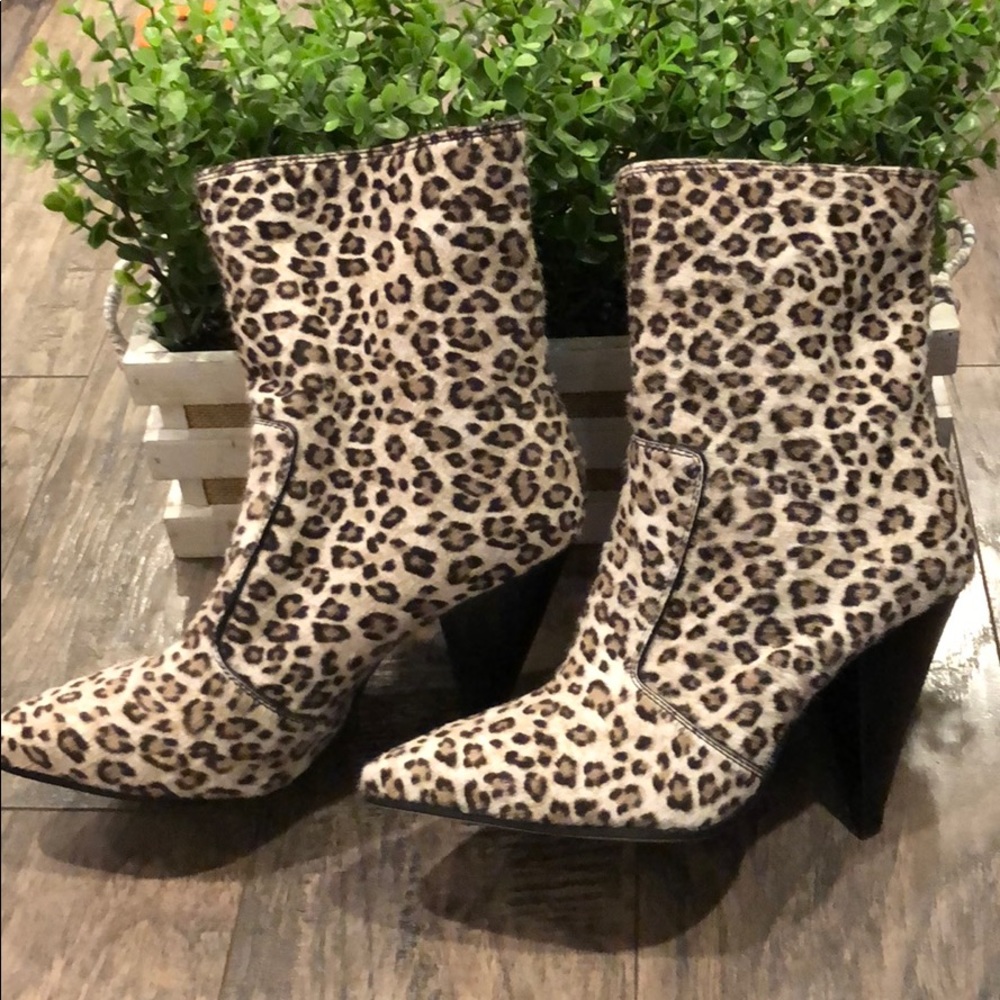 Stuart Weitzman Bootie Leopard Calf Fur Boots 9.5